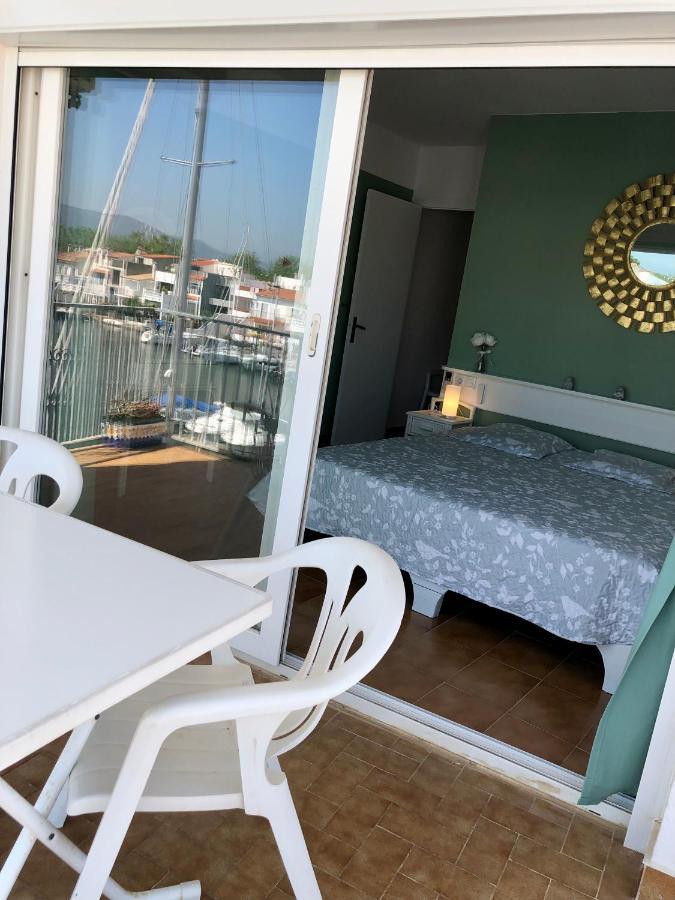 Appartement 80 M2,Port Rhodes D-2 Chambres, Terrasse Panoramique, Vue Sur Le Canal Principal D'Empuriabrava Zewnętrze zdjęcie